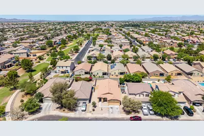 2318 S 100th Lane, Tolleson, AZ 85353 - Photo 39