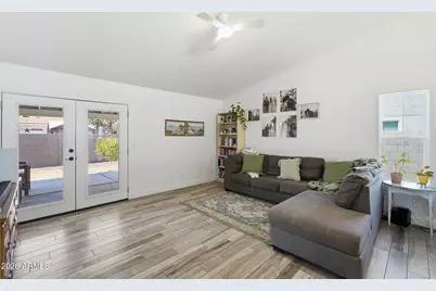 213 W Stanford Avenue, Gilbert, AZ 85233 - Photo 11