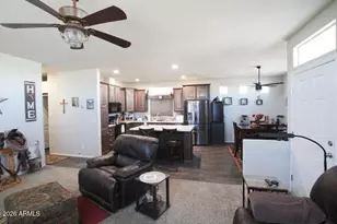 1837 N Thornton Rd, Casa Grande, AZ 85122 - Photo 5