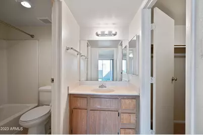 4410 N Longview Avenue #Unit 217, Phoenix, AZ 85014 - Photo 9