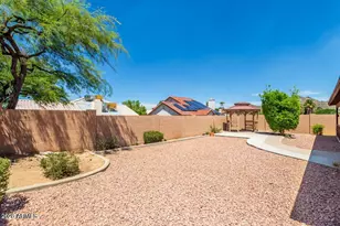 1924 E Sharon Dr, Phoenix, AZ 85022 - Photo 37