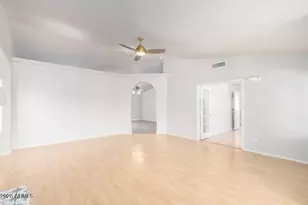 1924 E Sharon Dr, Phoenix, AZ 85022 - Photo 7