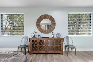 3112 N Valencia Ln, Phoenix, AZ 85018 - Photo 11