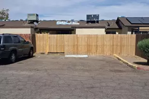 3120 N 67th Ln, Phoenix, AZ 85033 - Photo 3