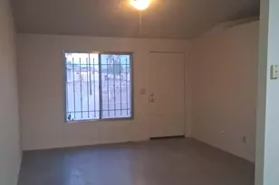 3120 N 67th Ln, Phoenix, AZ 85033 - Photo 5