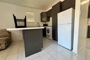 2335 West Myrtle Ave, Phoenix, AZ 85021 - Photo 11
