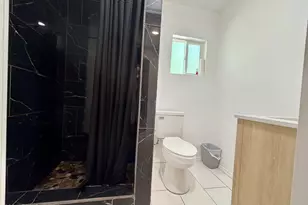 2335 West Myrtle Ave, Phoenix, AZ 85021 - Photo 15