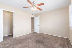 9858 W Silver Bell Dr, Sun City, AZ 85351 - Photo 19