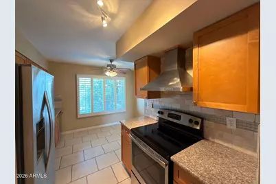 9858 W Silverbell Drive, Sun City, AZ 85351 - Photo 11
