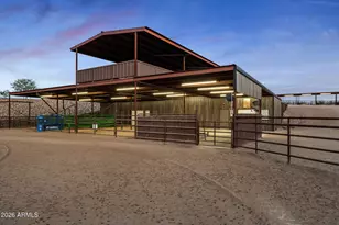 1025 Los Altos Dr, Wickenburg, AZ 85390 - Photo 25