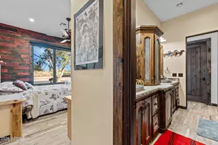 1025 Los Altos Dr, Wickenburg, AZ 85390 - Photo 57
