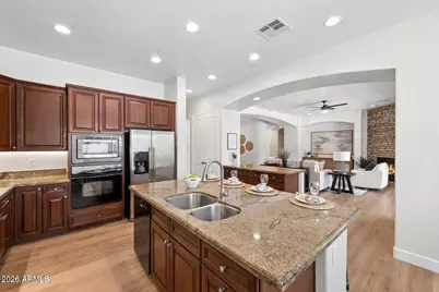 16195 W Glenrosa Avenue, Goodyear, AZ 85395 - Photo 11