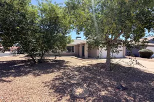 2303 S Cottonwood Dr, Tempe, AZ 85282 - Photo 3