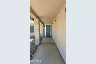 2303 S Cottonwood Drive, Tempe, AZ 85282 - Photo 5