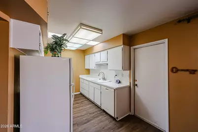 13071 N 100th Drive, Sun City, AZ 85351 - Photo 3