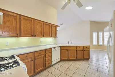 15324 W Piccadilly Road, Goodyear, AZ 85395 - Photo 15