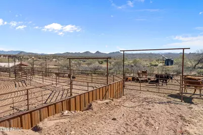 1255 W Grantham Ranch Road, Wickenburg, AZ 85390 - Photo 17