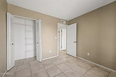 4860 E Capistrano Avenue, Phoenix, AZ 85044 - Photo 23