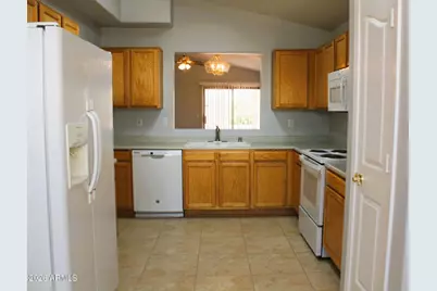 13232 W Desert Lane, Surprise, AZ 85374 - Photo 21