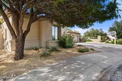 14554 W Roanoke Avenue, Goodyear, AZ 85395 - Photo 47