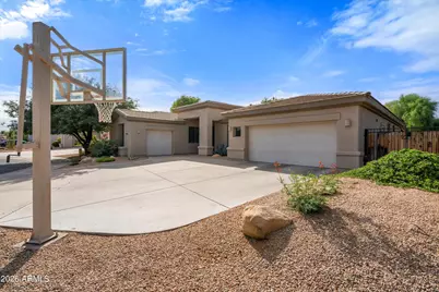 14554 W Roanoke Avenue, Goodyear, AZ 85395 - Photo 43