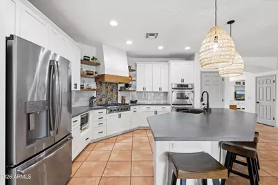 14554 W Roanoke Avenue, Goodyear, AZ 85395 - Photo 11