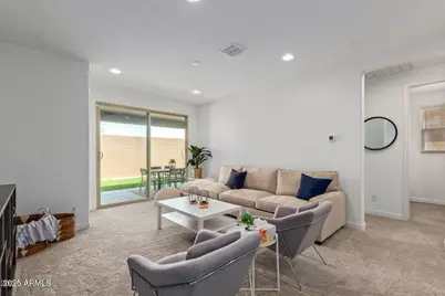 8914 W Palo Verde Drive, Glendale, AZ 85305 - Photo 7