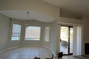6320 W Paradise Ln, Glendale, AZ 85306 - Photo 9