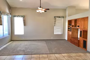 345 N Date Palm Dr, Gilbert, AZ 85234 - Photo 25