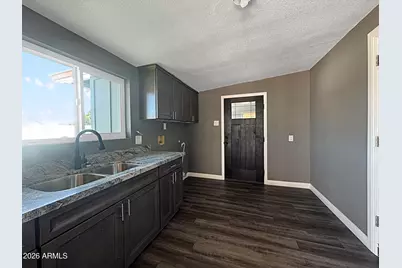 8201 E Whitton Avenue, Scottsdale, AZ 85251 - Photo 17