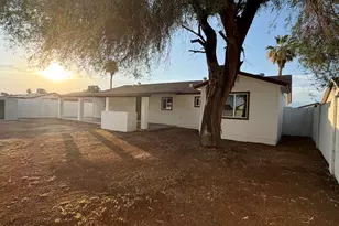 6829 W Monte Vista Rd, Phoenix, AZ 85035 - Photo 13