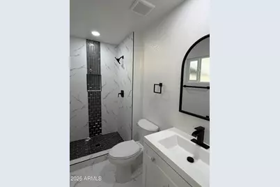 6829 W Monte Vista Road, Phoenix, AZ 85035 - Photo 9
