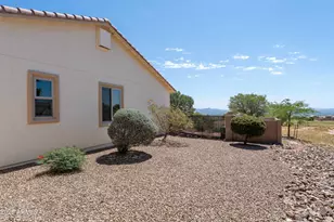 6439 E Saddlehorn Circle, Hereford, AZ 85615 - Photo 9