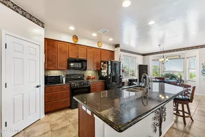 6439 E Saddlehorn Circle, Hereford, AZ 85615 - Photo 29