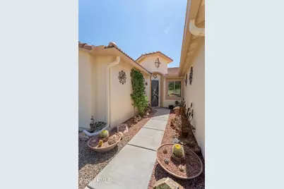 6439 E Saddlehorn Circle, Hereford, AZ 85615 - Photo 11