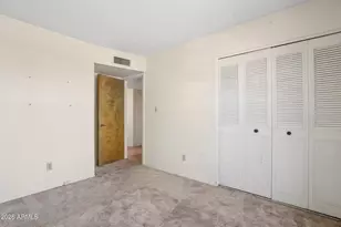 2262 S Emerson Cir, Mesa, AZ 85210 - Photo 23
