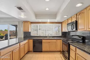 2262 S Emerson Cir, Mesa, AZ 85210 - Photo 15