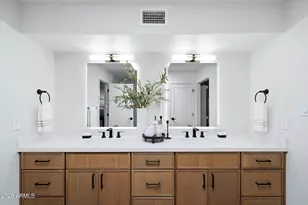 6701 N Scottsdale Rd, Scottsdale, AZ 85250 - Photo 17