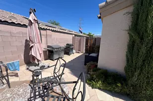 11185 W Ashley Chantil Dr, Surprise, AZ 85378 - Photo 17