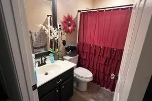 11185 W Ashley Chantil Dr, Surprise, AZ 85378 - Photo 19