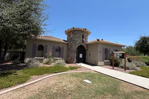 2723 S Cavalier Dr, Gilbert, AZ 85295 - Photo 53