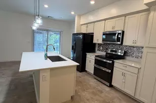 2723 S Cavalier Dr, Gilbert, AZ 85295 - Photo 17