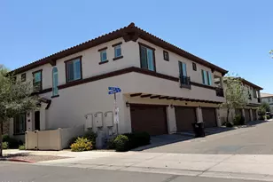 2723 S Cavalier Dr, Gilbert, AZ 85295 - Photo 1