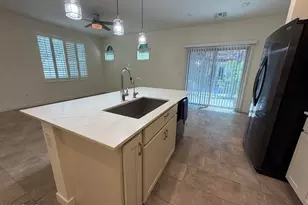 2723 S Cavalier Dr, Gilbert, AZ 85295 - Photo 15