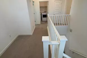 2723 S Cavalier Dr, Gilbert, AZ 85295 - Photo 25