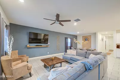 35250 W Santa Monica Avenue, Maricopa, AZ 85138 - Photo 9