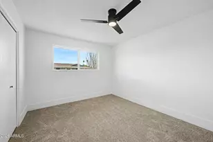 611 E Erie Dr, Tempe, AZ 85282 - Photo 9