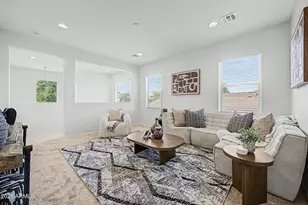 3957 S Vineyard Ct, Gilbert, AZ 85297 - Photo 11