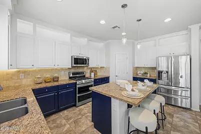 3957 S Vineyard Court, Gilbert, AZ 85297 - Photo 7