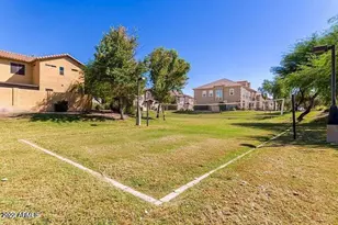 4613 E Portola Valley Dr, Gilbert, AZ 85297 - Photo 33